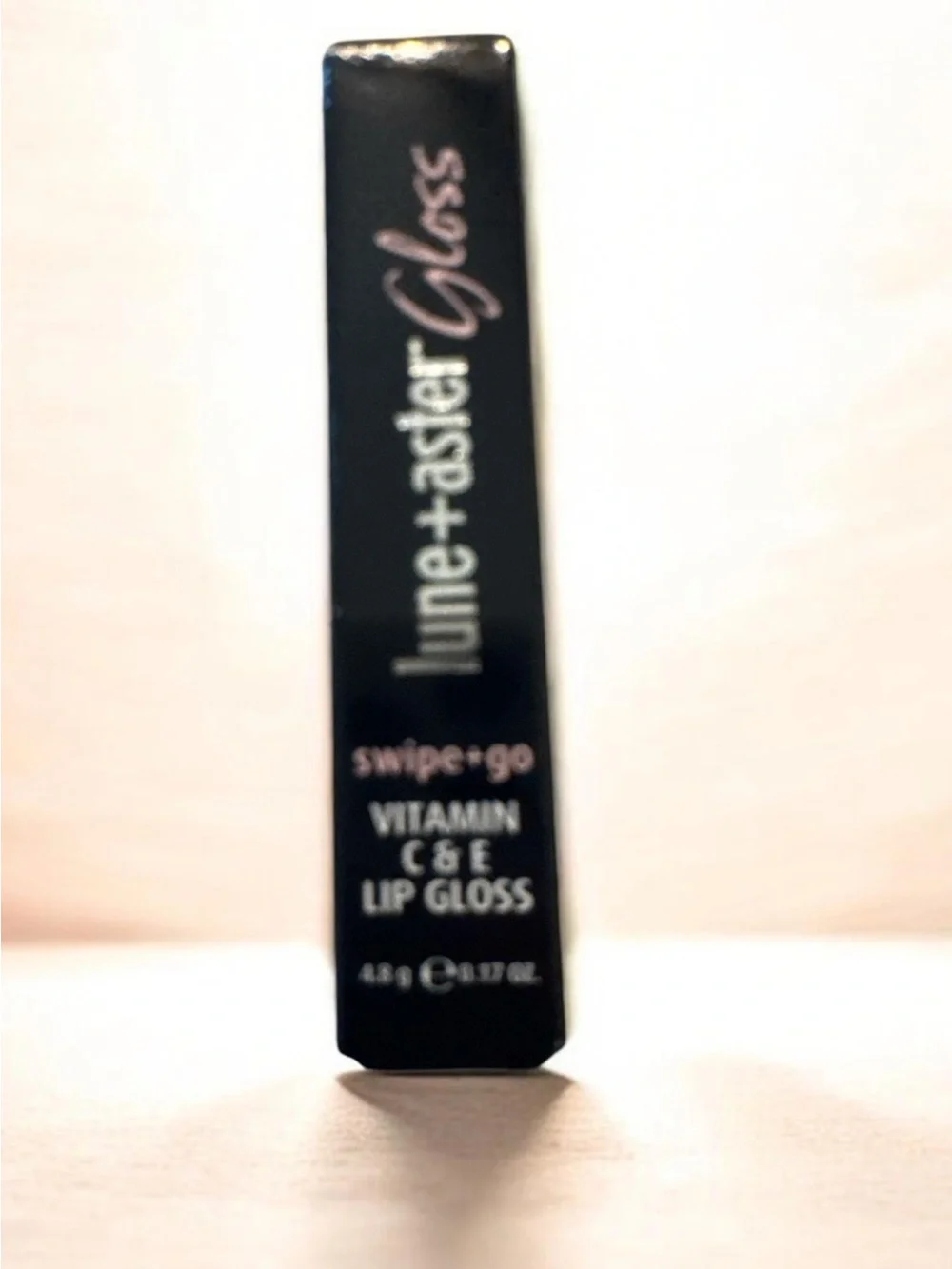 Swipe•go Vitamin C & E Lip Gloss - Pink